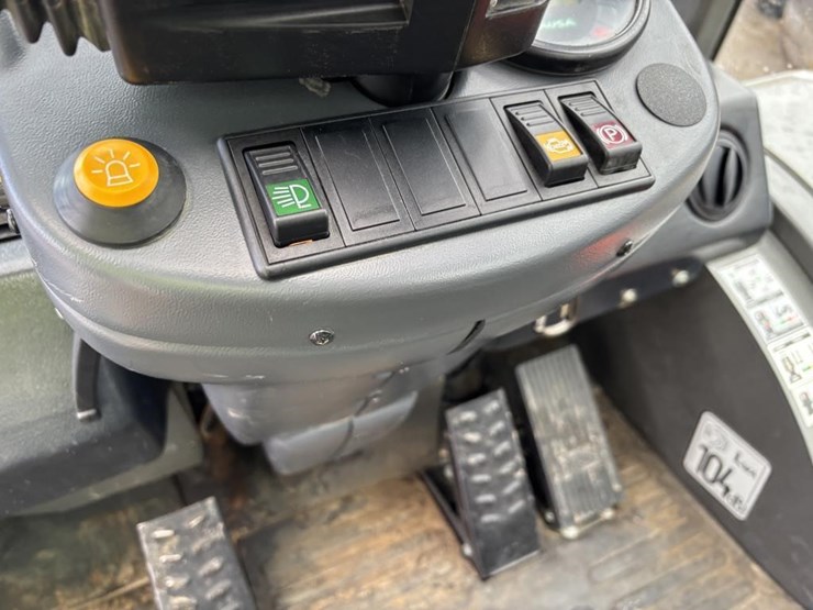 2019-avsa-c-400-h-forklift-image-22