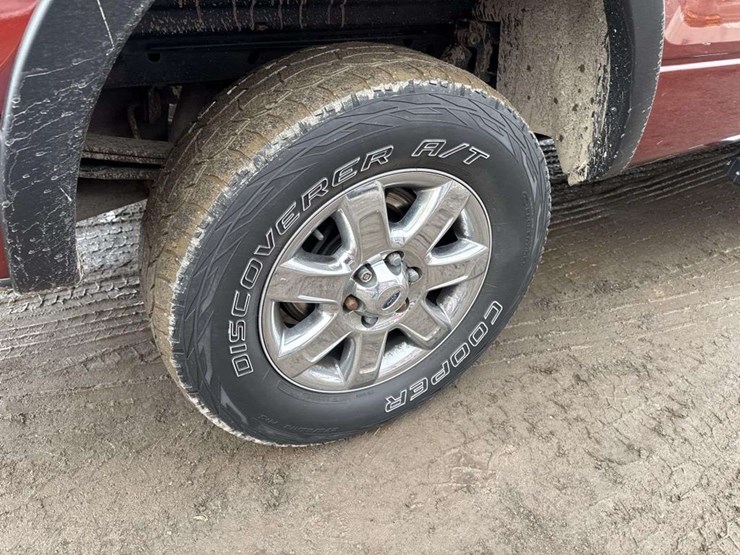 2014-ford-f150-xlt-image-10