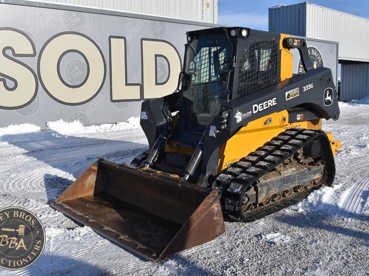 2023-deere-333g-image-1