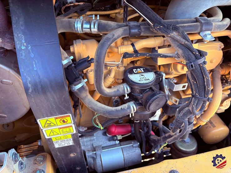 2016-cat-305e2-mini-excavator-image-73