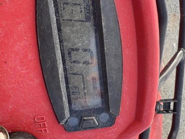 2012-arctic-cat-366-image-6