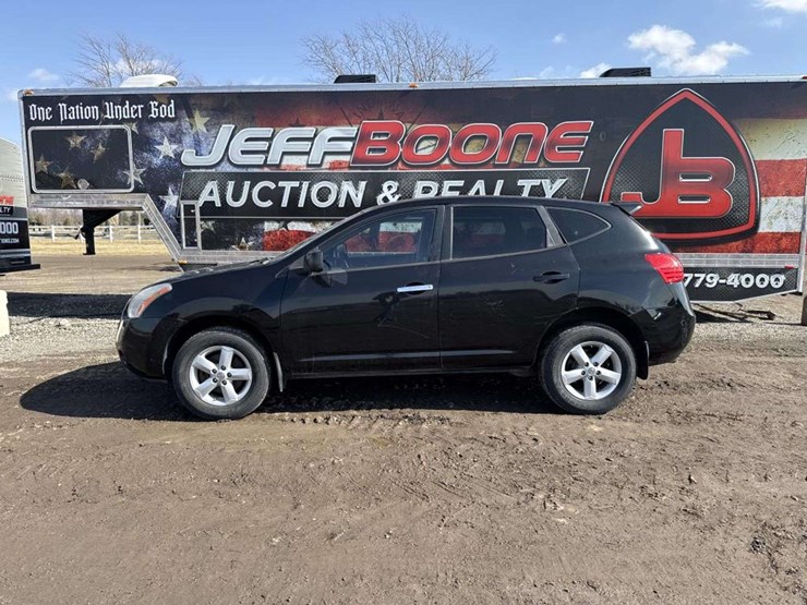 2010-nissan-rogue-image-2