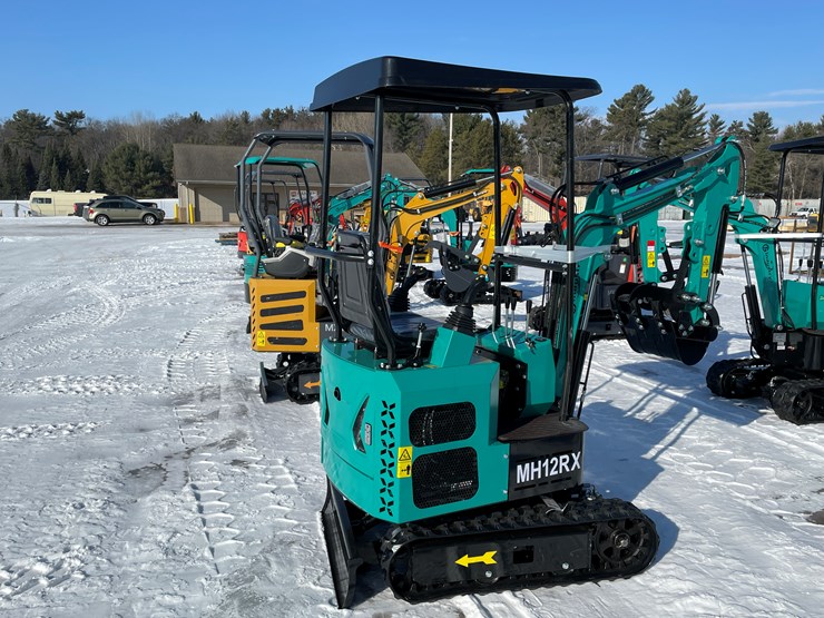 #5370-•-mx50r-mini-excavator-image-4