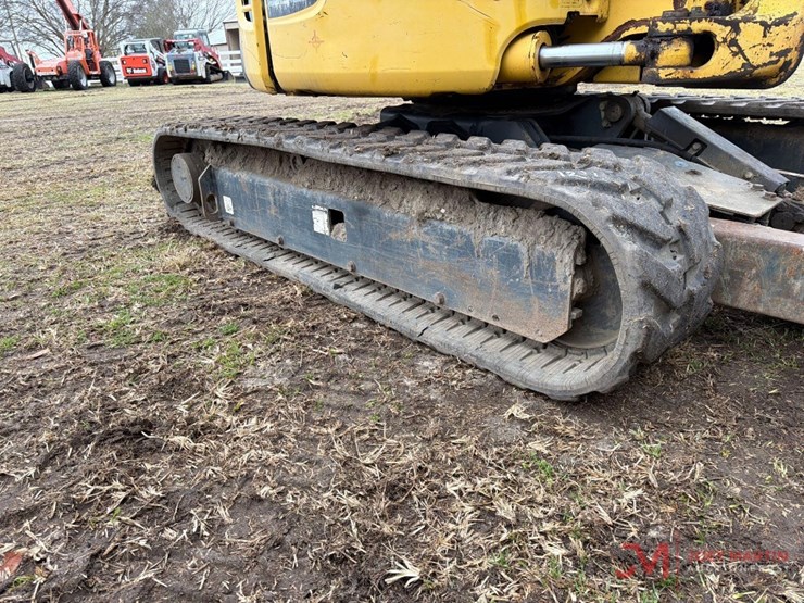 komatsu-pc35-image-5