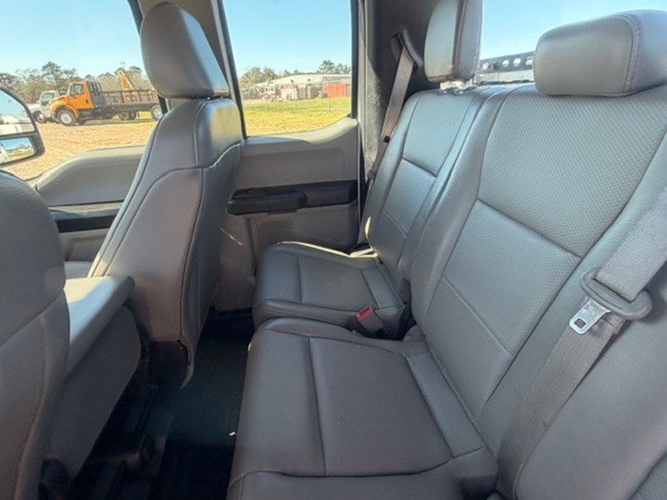 2018-ford-f250-image-26