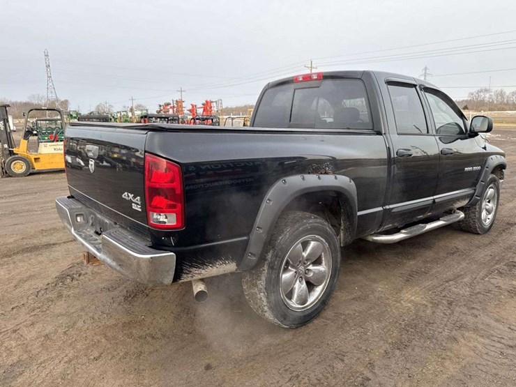 2000-dodge-1500-image-5