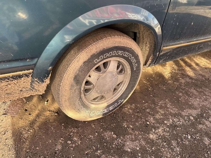 1995-gmc-safari-image-10