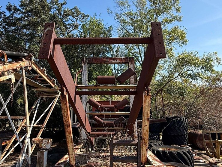 electric-belt-elevator-semi-trailer-image-9