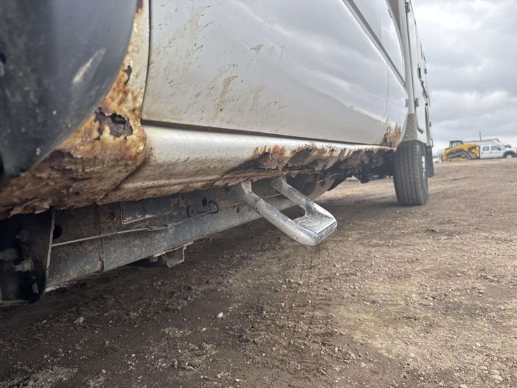 2005-gmc-sierra-2500-image-27