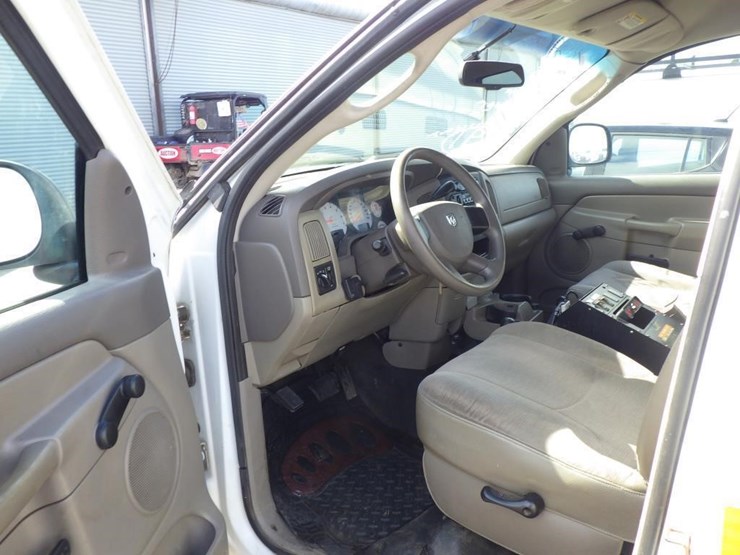 2005-dodge-ram-2500-image-5