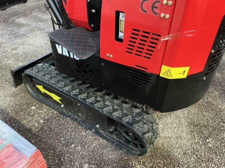 2025-miva-va13-mini-excavator-image-12