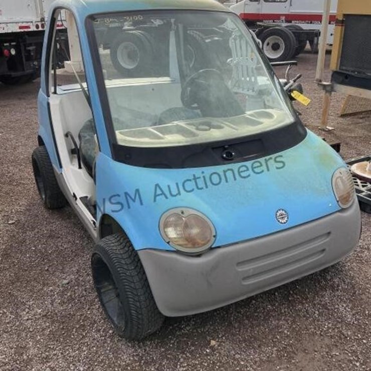 1999 BOMBARDIER ELECTRIC CART