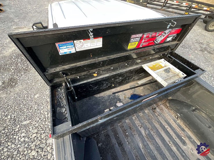 2020-ford-f150-xl-image-32