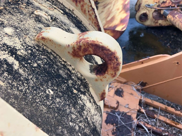 23”-hensley-bucket-image-12