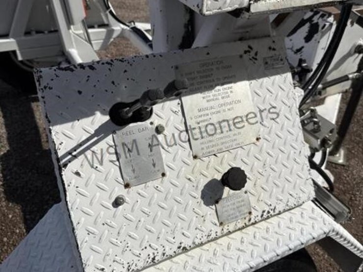 2006-utility-hl5000-reel-trailer-image-17