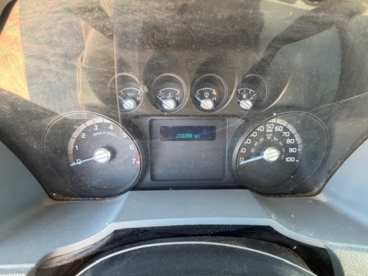 2012-ford-f250-image-37