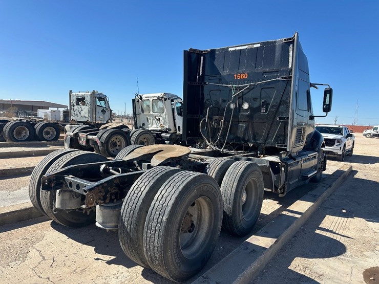 2015-international-prostar-image-4