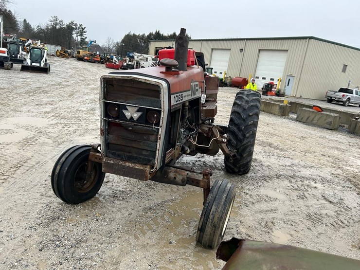 massey-ferguson-1085-image-8