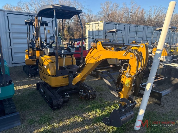 new/unused-findustry-qk20r-mini-excavator-image-1