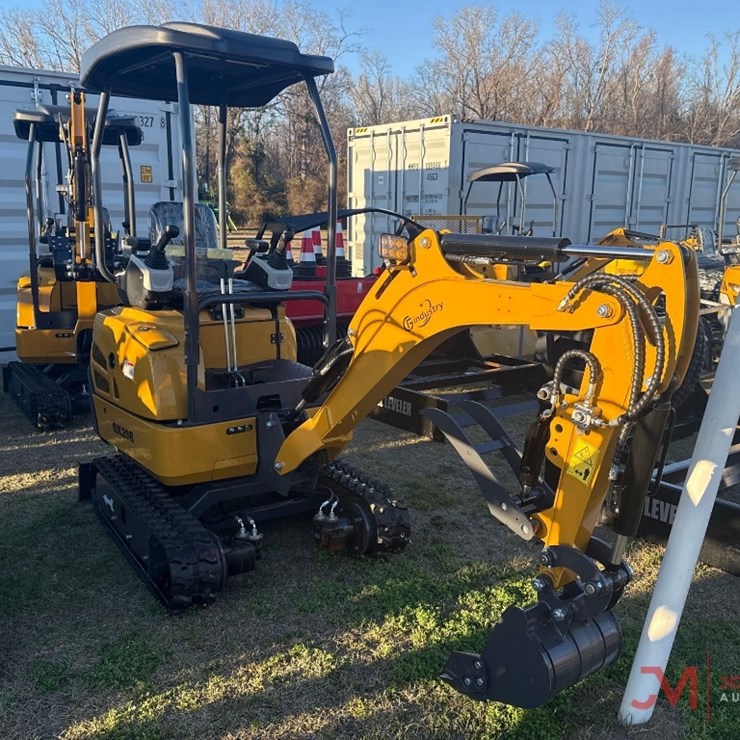 NEW/UNUSED FINDUSTRY QK20R MINI EXCAVATOR
