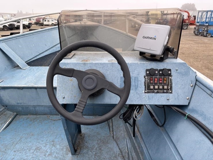 1991-unknown-trailer-image-17