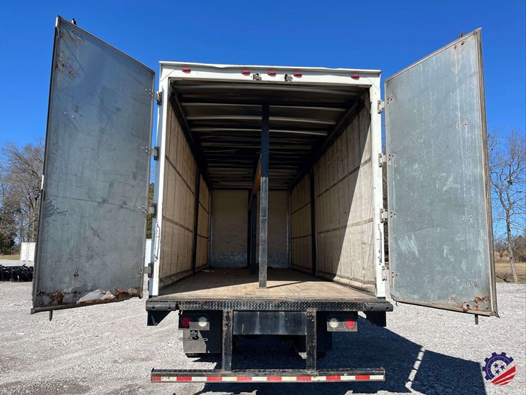 2019-freightliner-m2-s/a-box-truck-image-42