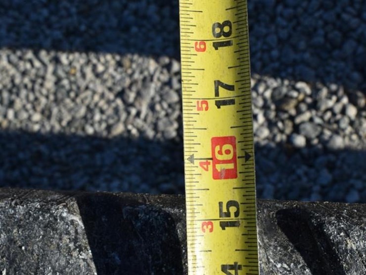 2015-deere-323e-image-26