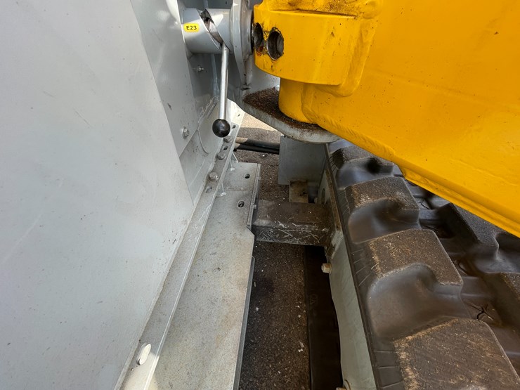 #8550-•-2023-omme-2750-rxbdj-hybrid-tracked-aerial-lift-image-41