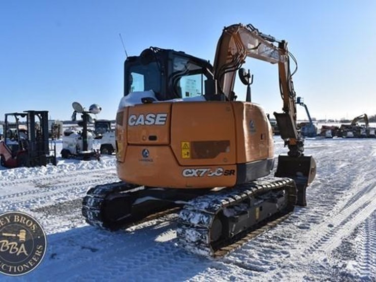 2022-case-cx75csr-image-9