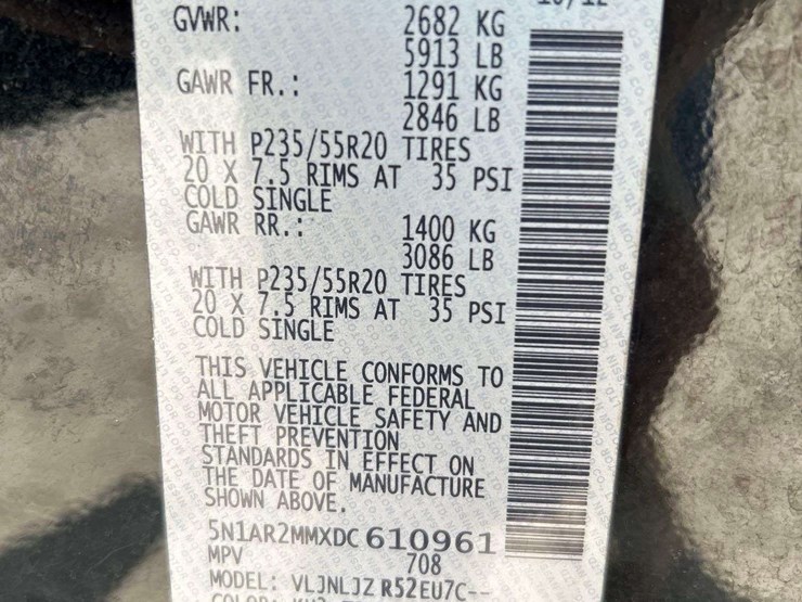 2013-nissan-pathfinder-image-5