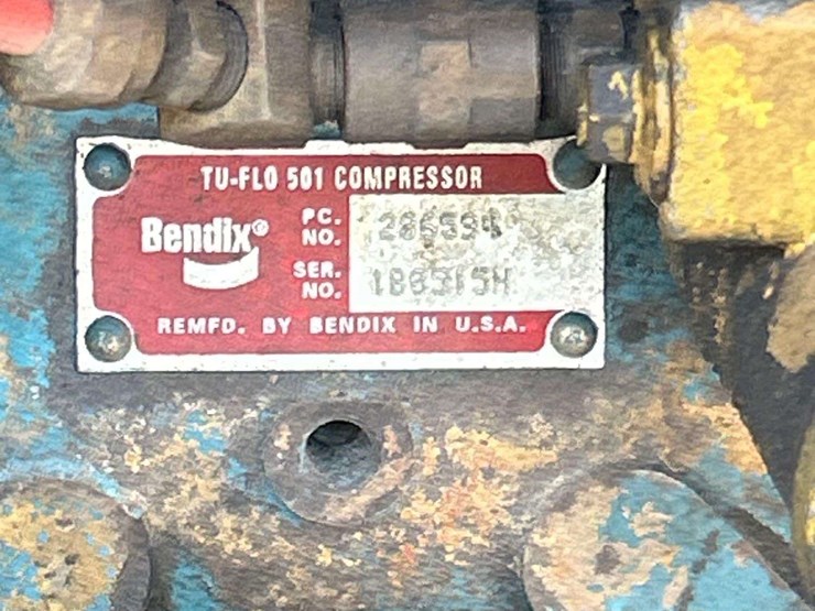 1995-ford-lt9000-image-10