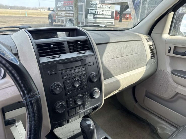 2007-ford-escape-image-22