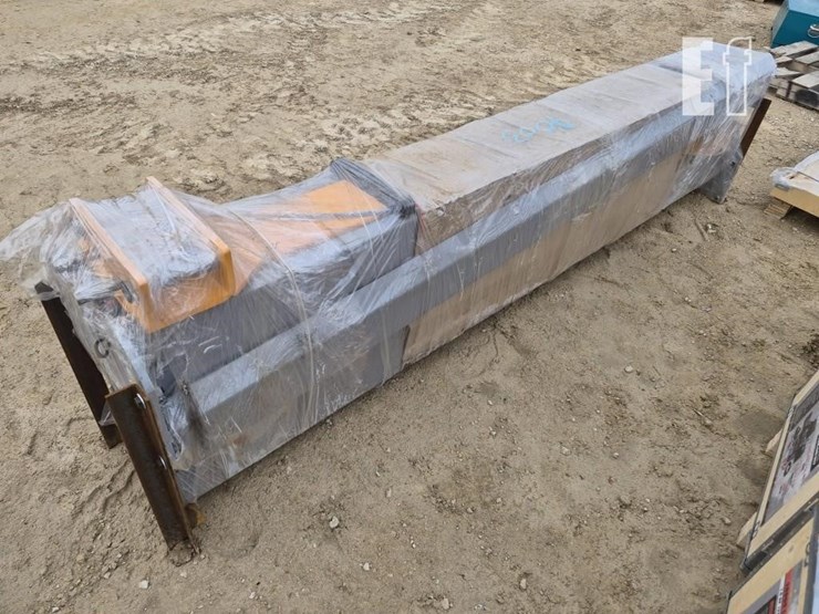 irlanch-two-post-10,000lb-lift-hoist-image-4