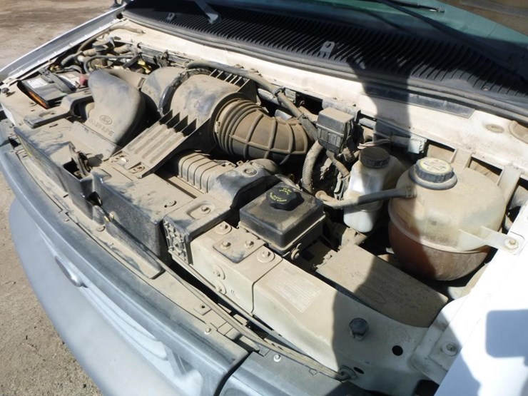 2006-ford-e350-image-19
