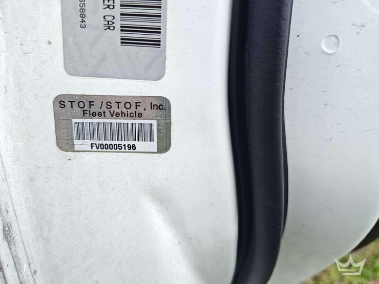 2017-dodge-charger-sedan-image-6