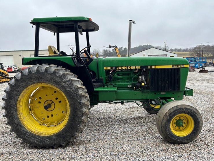 john-deere-2955-image-5