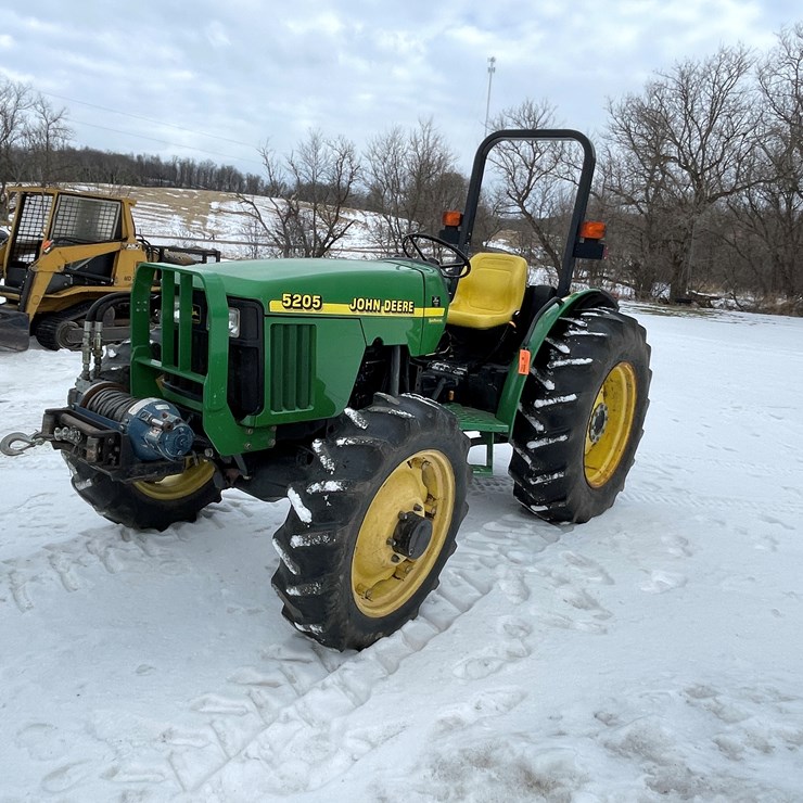 2001 JOHN DEERE 5205