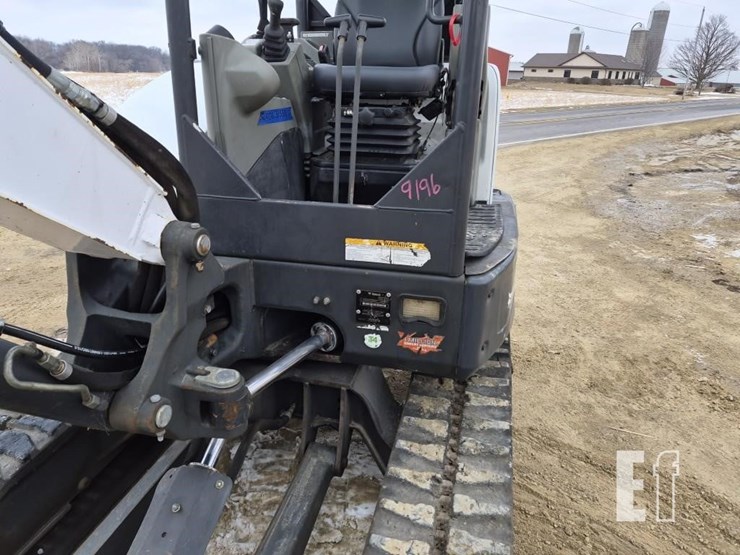 2015-bobcat-e42-image-3