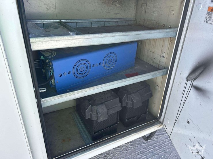 2015-ford-f350-image-32