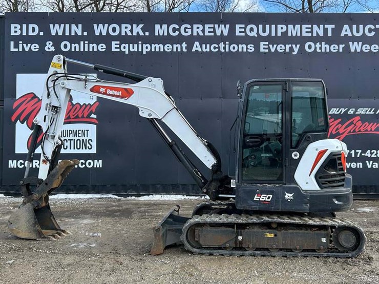 2021-bobcat-e60-image-1