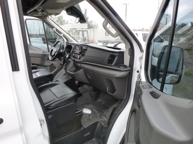 2020-ford-transit-image-14