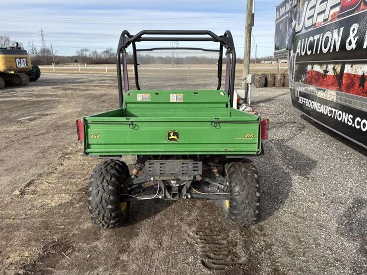 john-deere-gator-image-3
