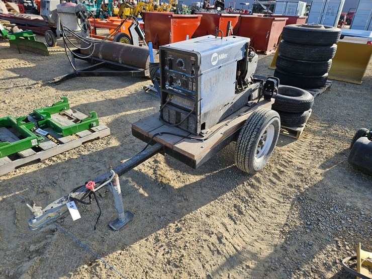 miller-bobcat-225g-image-17