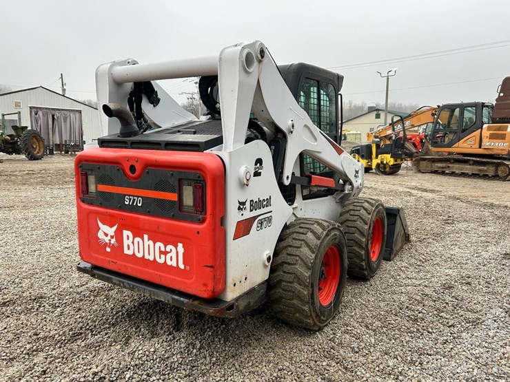 2019-bobcat-s770-image-4