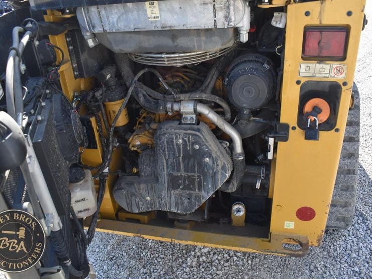 2019-caterpillar-249d3-image-38