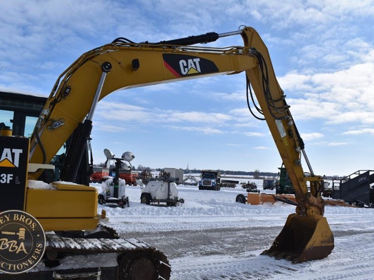 2018-caterpillar-313fl-image-17