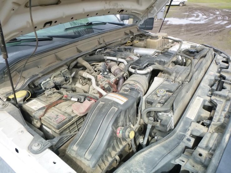 2013-ford-f550-image-35