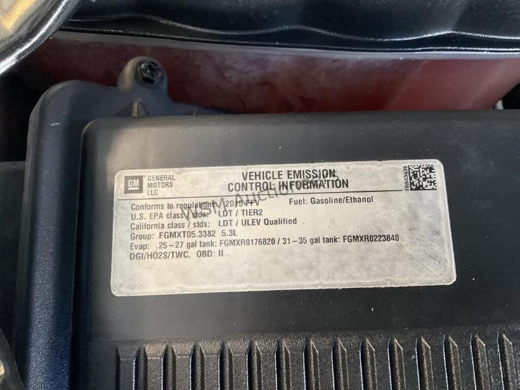 2015-chevrolet-tahoe-image-13