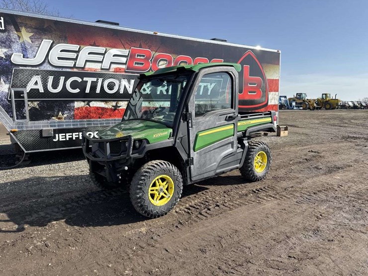 john-deere-gator-image-1