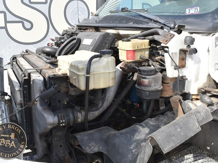 2008-gmc-topkick-c5500-image-34